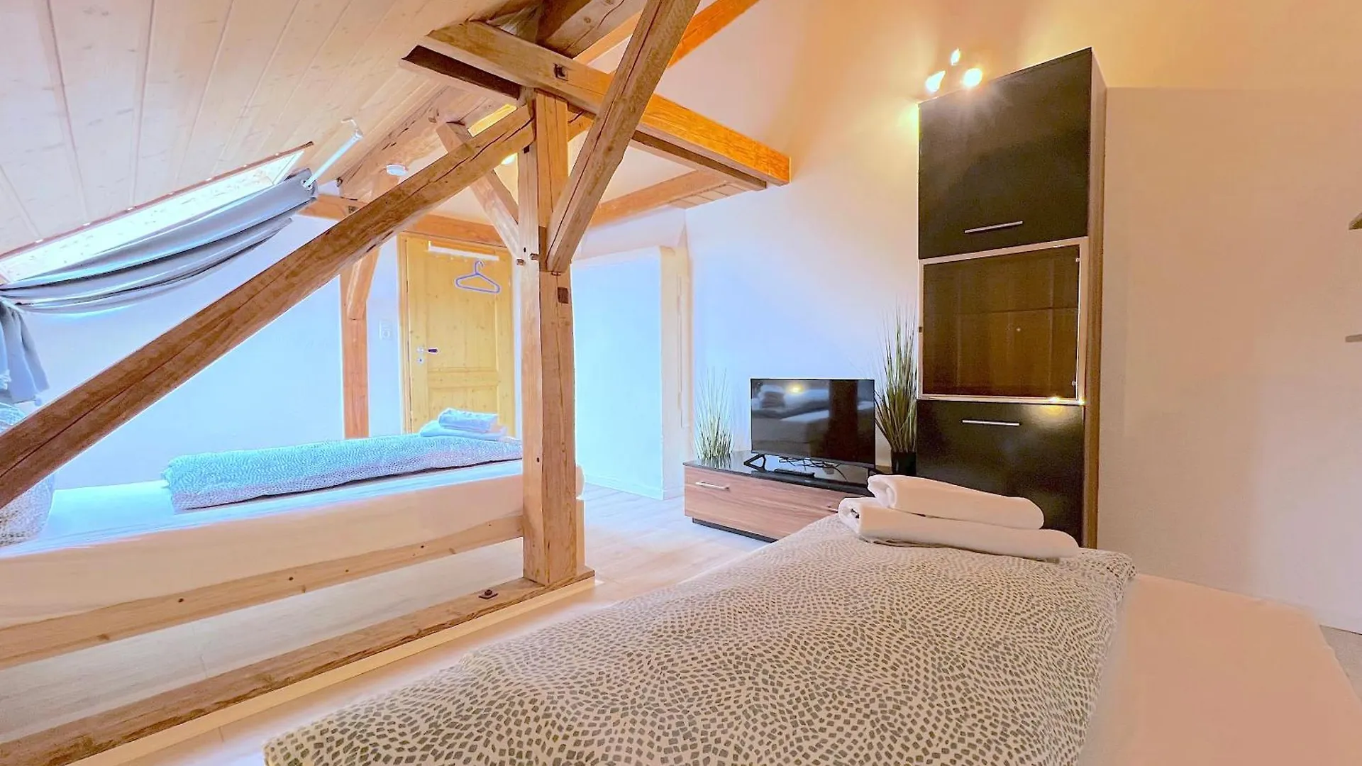 III Apartment 6 Personen - Monteurzimmer - Ferienwohnung - Dingolfing